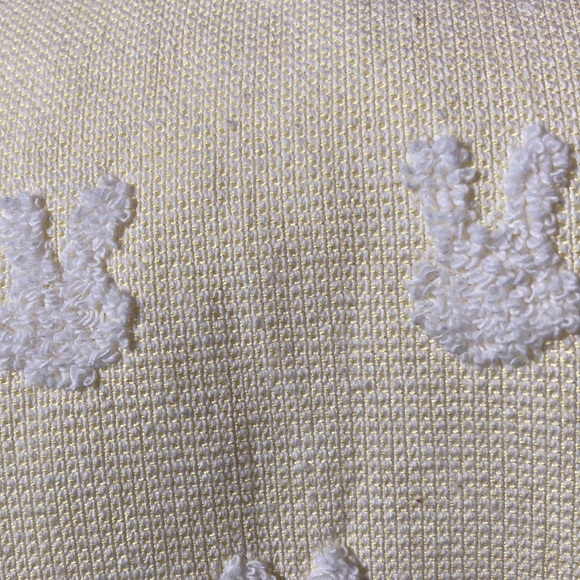 Ladinne set of two bunny themed all cotton oversized dish towels NWT - Picture 4 of 5